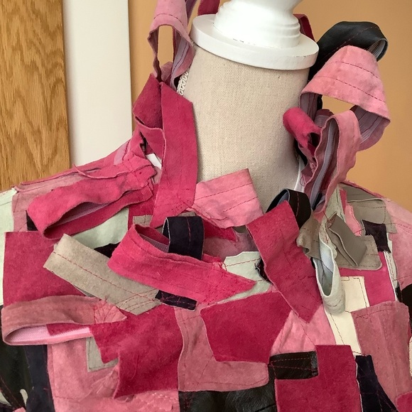 LOVEMATTERS Designer Deconstructed Pink Suede Patchwork Vest - Picture 5 of 15